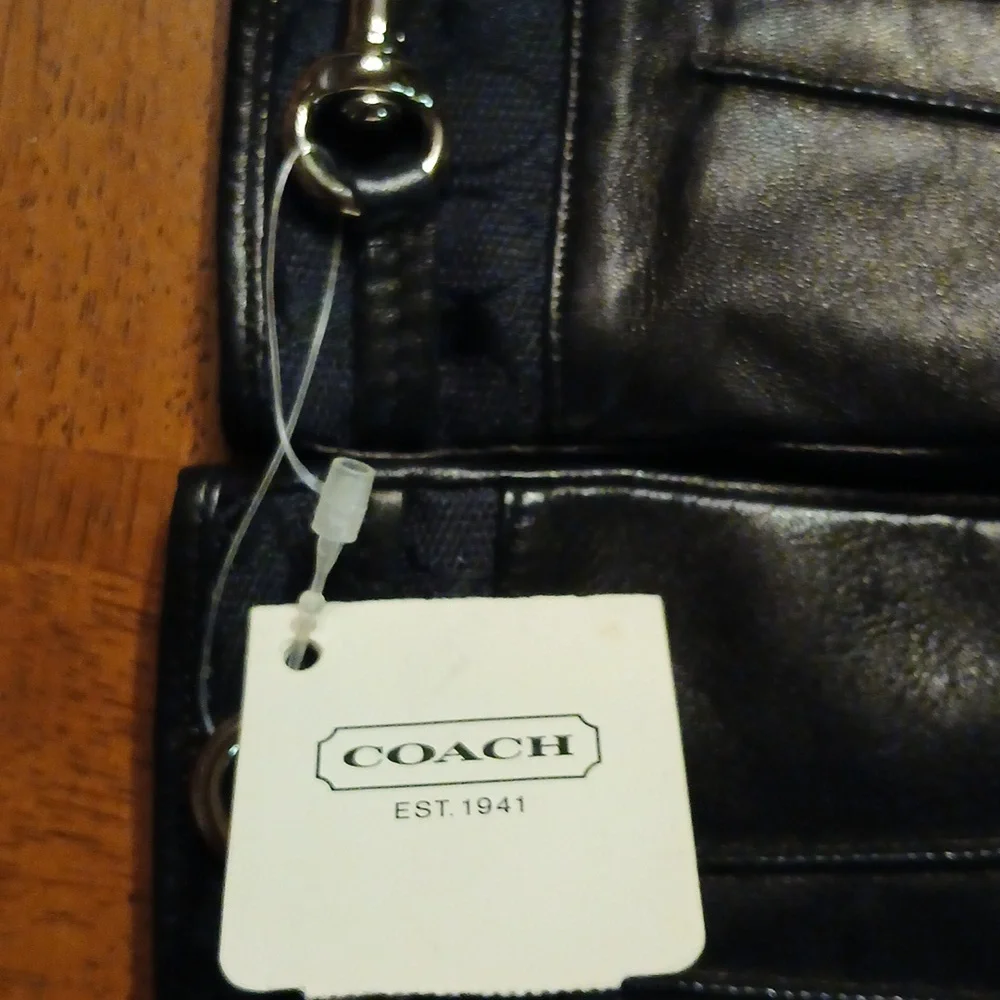 NWT Coach Leather Cashmere Iined gloves Sz 7